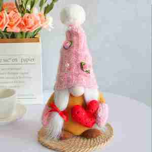 Statuetta Senza Volto per la Festa della Mamma con Rosa e Cuore, Decorazione per la Casa per la Festa della Mamma - Product Image 5