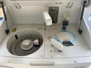 เครื่องวิเคราะห์เคมีคลินิกคุณภาพสูง Mindray BS-240 สำหรับห้องปฏิบัติการ เครื่องวิเคราะห์เคมี Mindray สำหรับใช้กับสัตว์ - Product Image 4