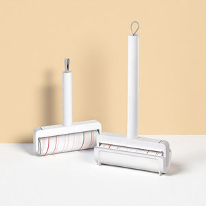 Rodillo Quitapelusas Manual Innowell con Palo Telescópico de Aluminio - Cepillos para Quitar Pelos de Mascotas y Pelusas de la Ropa y Cortinas - Product Image 1