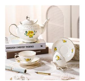 Services à thé en porcelaine européenne de haute qualité en gros - Product Image 4