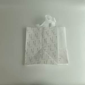 Sac à main personnalisé à fond carré, idéal pour les centres commerciaux, avec plusieurs tailles, couleurs et logos adaptés aux besoins de votre marque - Product Image 4