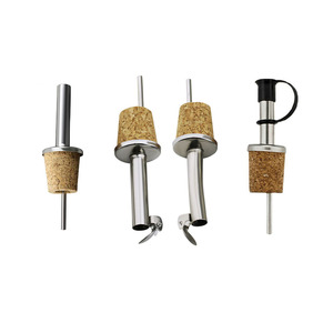 Vertedor <span class=keywords><strong>de</strong></span> Vino y <span class=keywords><strong>Licores</strong></span> <span class=keywords><strong>de</strong></span> Metal Personalizado con Tapas Antipolvo, Vertedor <span class=keywords><strong>de</strong></span> Botellas <span class=keywords><strong>de</strong></span> Alcohol <span class=keywords><strong>de</strong></span> Acero Inoxidable para Aceite, Vinagre y <span class=keywords><strong>Licores</strong></span> <span class=keywords><strong>de</strong></span> 750 ml - Product Image 6