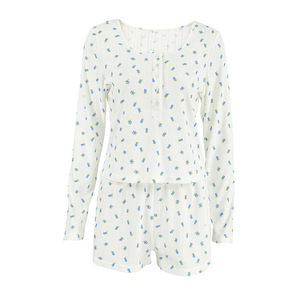 Ensemble de pyjama court en maille de polyester doux pour femme, col rond, manches longues, élégant, vêtements de détente, vêtements de maison, logo imprimé en sérigraphie - Product Image 4