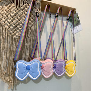 Nuovi bambini colorati cartone animato bowknot in silicone portamonete a forma di <span class=keywords><strong>Minnie</strong></span> per bambini borse a tracolla carine - Product Image 5