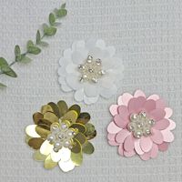 Fleur en sequins faite à la main, accessoire vestimentaire, patch décoratif en tissu, fleur artisanale en perles et strass, fabriquée en Chine