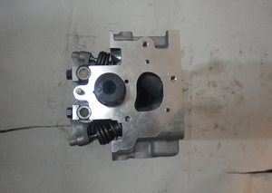 Conjunto de culata de cilindro para automóvil, accesorio de montaje de culata, para <span class=keywords><strong>MAZDA</strong></span> B2200 E2000 16V, 306-58173A 306-58173B FE7010100F - Product Image 4