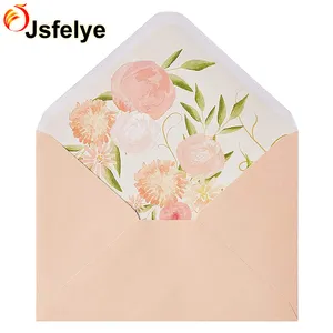 5x7腮红粉色纸质花卉信封，用于请柬和贺卡
