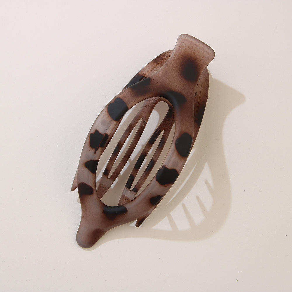 3 léopards blancs givrés