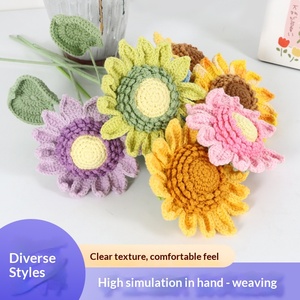 Bouquet de tournesols moderne tissé à la main, double couche, pour la Fête des Enseignants, la remise des diplômes, les mariages, la décoration intérieure et les accessoires de photographie - Product Image 2