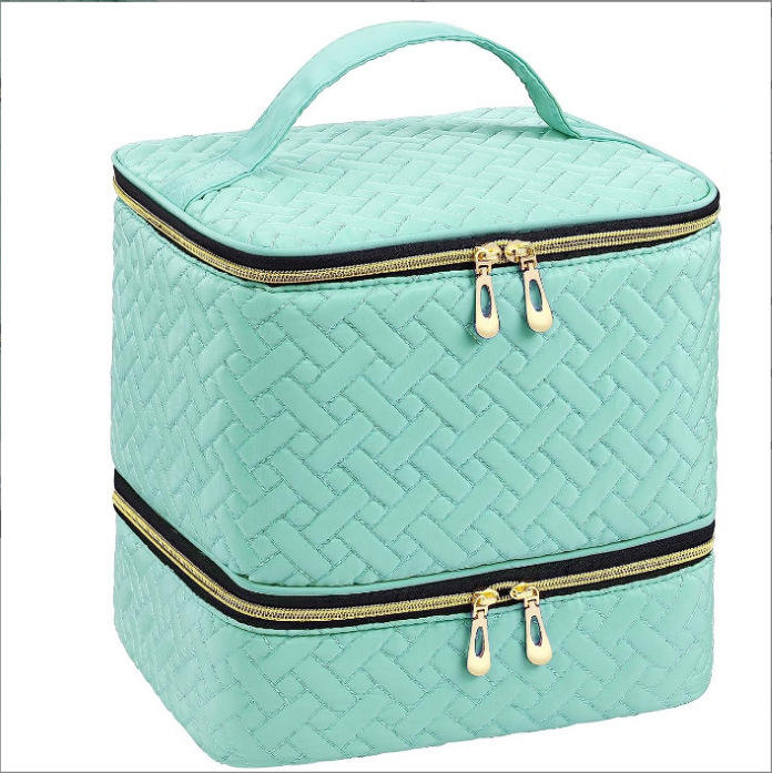 สีเขียวอ่อน