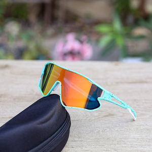 الأكثر مبيعًا نظارات شمسية رياضية للأطفال صغيرة الحجم مستقطبة UV400 حماية TR90 سلامة تشغيل نظارات دراجة دراجة نظارات للأطفال - Product Image 4