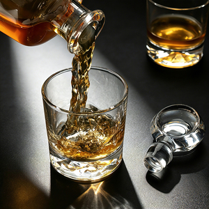 Ensemble de <span class=keywords><strong>carafe</strong></span> à whisky en cristal de luxe de 1050 ml avec bouchon en verre, <span class=keywords><strong>carafe</strong></span> à bourbon, à scotch, à vin, distributeur de liqueur, cadeau pour homme, articles de bar - Product Image 6