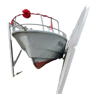 China Jinda profesional diseño moderno aleación de aluminio 5083 pesca placer barco/yate y accesorios para barcos
