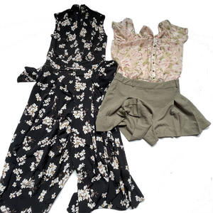 ชุดรอมเปอร์ของผู้หญิงในดูไบผสม<span class=keywords><strong>เสื้อผ้า</strong></span>ผู้หญิงชุดจั๊มสูทฤดูร้อน<span class=keywords><strong>ขาย</strong></span><span class=keywords><strong>เสื้อผ้า</strong></span>มือสอง - Product Image 3