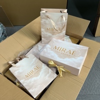 Boîte cadeau pliable recyclée avec aimant et ruban, logo personnalisé de haute qualité