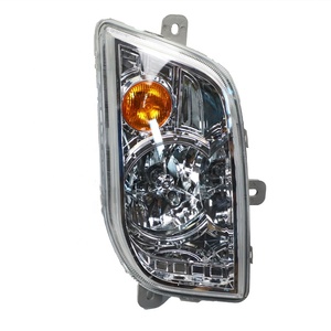 704.41.010 / 1204.41.010 / 1204.41.020 Ensemble de phares pour pièces de machines agricoles DFAM DF404 DF604 DF804 - Product Image 1