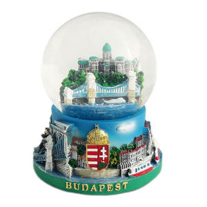 Recuerdo de construcción de Base de resina de globo de nieve de Budapest y Jerusalén personalizado para decoración turística y del hogar regalo artesanal de resina único - Product Image 1