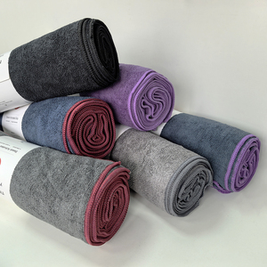 Toalla de Yoga Caliente Económica de Fábrica con Ancho Extra, Toalla Deportiva Gaiam, Logotipo Personalizado Naranja, Toalla de Yoga Caliente para Hidratación - Product Image 3