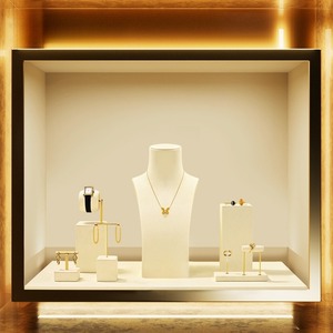 Support de présentation de collier personnalisé en microfibre, design créatif, pour comptoir, présentoir à bijoux. - Product Image 1
