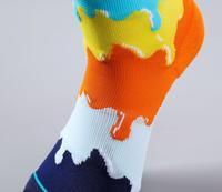 Chaussettes de sport amusantes et colorées, chaussettes à motif arc-en-ciel pour le softball, le football, le basketball, le volleyball, le cheerleading
