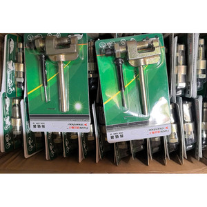 Outil de débrassage de chaîne pour <span class=keywords><strong>mini</strong></span> moto de poche et VTT, compatible 47CC 49CC T8F, pour chaînes 2mm 3mm et 116 maillons - Product Image 1