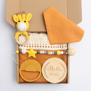 Personalizado Recién Nacido Bebé <span class=keywords><strong>Nacimiento</strong></span> Regalos Ducha Regalo <span class=keywords><strong>Set</strong></span> Jirafa Conejito Bebé Muselina Chupete Clip Peine Sonajero Regalo <span class=keywords><strong>Set</strong></span> - Product Image 4
