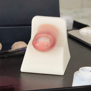 Modèle d'entraînement pour l'élimination des ongles incarnés, et modèle de pratique pour la suppression des rougeurs, gonflements, inflammations et des anéurysmes cutanés de l'orteil - Product Image 6