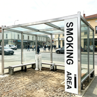 Cabine de fumeurs personnalisable, respirante, à structure en acier, non fermée, au design moderne, de forme rectangulaire, pour une utilisation en intérieur/extérieur