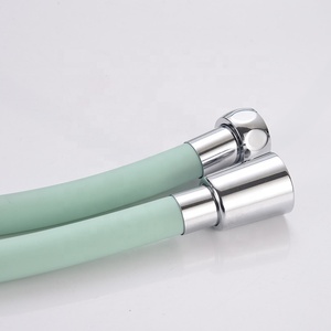 Tuyau de douche haute pression en PVC flexible passé le test TUV CUPC WARS KTW, exporté vers la Corée - Product Image 1