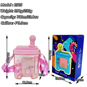 Borraccia Portatile Estiva con Tracolla in Stile Cartone Animato, Design Creativo <span class=keywords><strong>e</strong></span> Divertente per <span class=keywords><strong>E</strong></span>-commerce Transfrontaliero, Ideale per Attività all'Aperto - Product Image 4