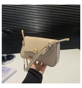 Nuevo Bolso de Hombro de Cuero PU para Mujer, Diseño Sólido y Moderno, Verano 2025, Bolso Bandolera Simple, Bolso de Mano Cuadrado - Product Image 5