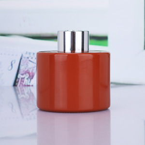 Diffuseur d'arômes en verre de forme ronde, bocal en verre, design Art déco, couleur personnalisée, roseau vide, verre noir de luxe, cadeau d'anniversaire - Product Image 4