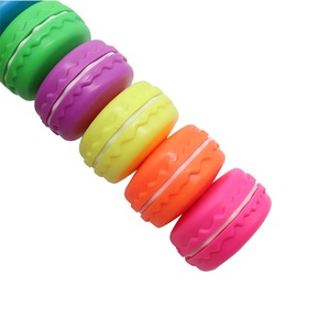 Ensemble de stylos surligneurs pour clients, six stylos multicolores de forme macaron, taille jumbo, pointe oblique, stylos YF PEN, boîte en carton pour le bureau - Product Image 4