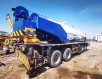 Grue sur camion TADANO GT-550E d'occasion, d'origine japonaise, facile à utiliser, capacité de levage de 55 tonnes, pompe moteur PLC, faible nombre d'heures de fonctionnement