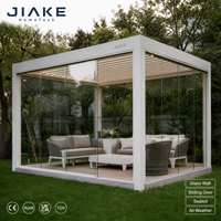 Pérgola Moderna de Vidrio Jiake con Puerta Corredera sin Marco y Techo de Láminas Motorizadas para Espacio Exterior Sellado tipo Patio