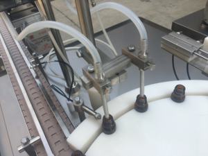 Automatic PLC Glass/Plastic 2 Nozzles <b>Dropper</b> <b>Bottle</b> & Cans 10ml 30ml 50ml Serum/Essential Oil Filling Machine High Accuracy - Product Image 4