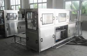 Machine de remplissage d'eau entièrement automatique 450BPH <span class=keywords><strong>20</strong></span> <span class=keywords><strong>litres</strong></span> |   Machine de lavage, de rinçage et de capsulage de barils de 5 gallons - Product Image 2