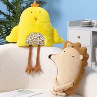 Coussin en peluche mignon de dessin animé, rembourré en coton PP, pour décoration intérieure, marque YIZHAI, option logo personnalisé