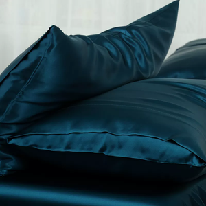 Housse de coussin en soie 100% personnalisée, tissée, de luxe, pour Halloween, avec des impressions brodées, pour la maison et l'hôtel, boîte cadeau incluse - Product Image 2