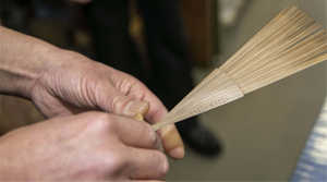 พัดไม้ไผ่พับได้สำหรับเทศกาลงานเต้นรำพับได้เพื่อความสะดวกสบายเป็นมิตรกับสิ่งแวดล้อม100 - Product Image 6