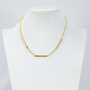 Collar con placa de nombre personalizada, Gargantilla con letras chapadas en oro inoxidable - Product Image 2