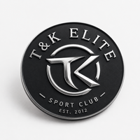 Écusson 3D personnalisé en TPU en relief, logo argenté métallisé, badge en caoutchouc noir texturé, étiquettes pour vêtements de club sportif et marque de vêtements