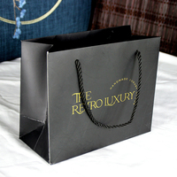 Sacs shopping en papier biodégradable et recyclable de luxe personnalisés, sacs cadeaux avec poignée en ruban, impression de logo pour l'emballage