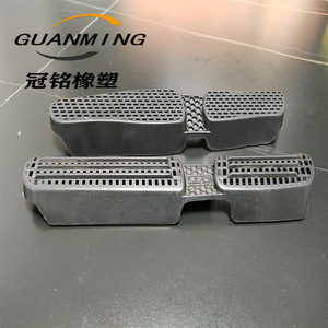 Molde de Plástico Resistente al Desgaste para Piezas Automotrices, Moldeo por Inyección Guaming, Procesamiento Personalizado 1x1 - Product Image 2