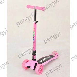 Children's Foldable Scooter 3 Years And Older Height Adjustable <b>Red</b> For Kids - Product Image 3