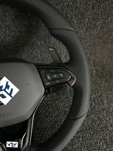 Volant en cuir compatible avec Volkswagen <span class=keywords><strong>Golf</strong></span> <span class=keywords><strong>8</strong></span> GTI Arteon Jetta MK8 Tiguan L Passat Tiguan GTI R <span class=keywords><strong>GTE</strong></span> GTS - Product Image 4