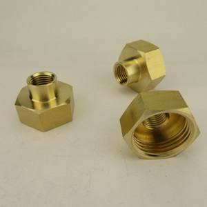 Adaptateur de raccord fileté en laiton pour tuyau d'arrosage de jardin, 1/4\" NPT vers 3/4\" GHT femelle, avec connecteurs d'eau de jardin en plastique - Product Image 4