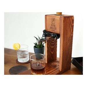 Bouteille de <span class=keywords><strong>vin</strong></span> en bois distributeur de whisky en bois personnalisé carte distributeur de liqueur distributeur de <span class=keywords><strong>vin</strong></span> pour bar à domicile vente en gros - Product Image 1