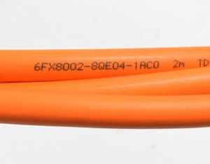 1 шт. Новый Оригинальный Motion Connect 800 Plus 20m 6FX8002-8QE04-1AC0 6FX8 002-8QE04-1AC0 - Product Image 2