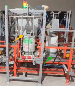 Ligne de production de remplissage de <span class=keywords><strong>GPL</strong></span> entièrement automatisée de type chaîne pour applications chimiques au <span class=keywords><strong>butane</strong></span> et au propane, emballage papier - Product Image 6